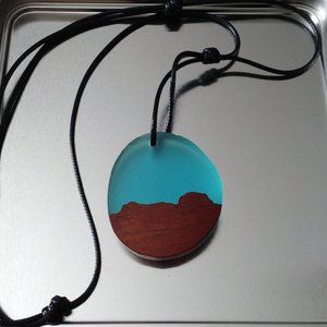 Boho style round pendant necklace